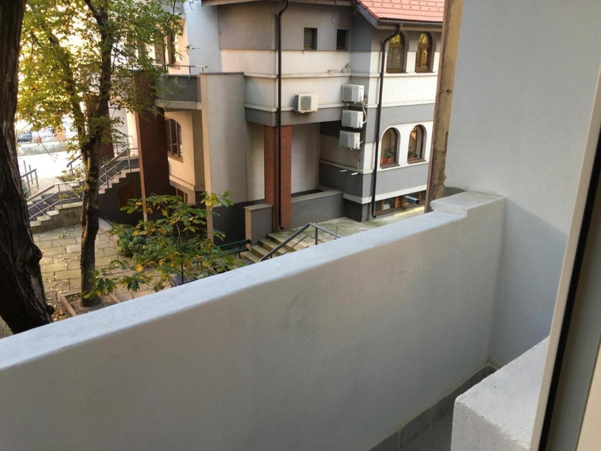 Relaxing Apartment And Great Location Bucharest Exterior photo